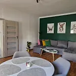 Apartament Wrocławska 6 *