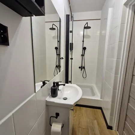 Wroclawska 6 * Świdnica